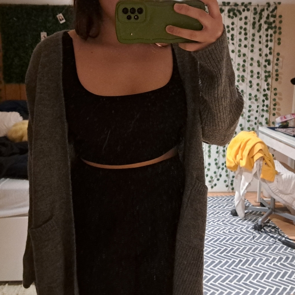Long Cardigan - Picture 4 of 4